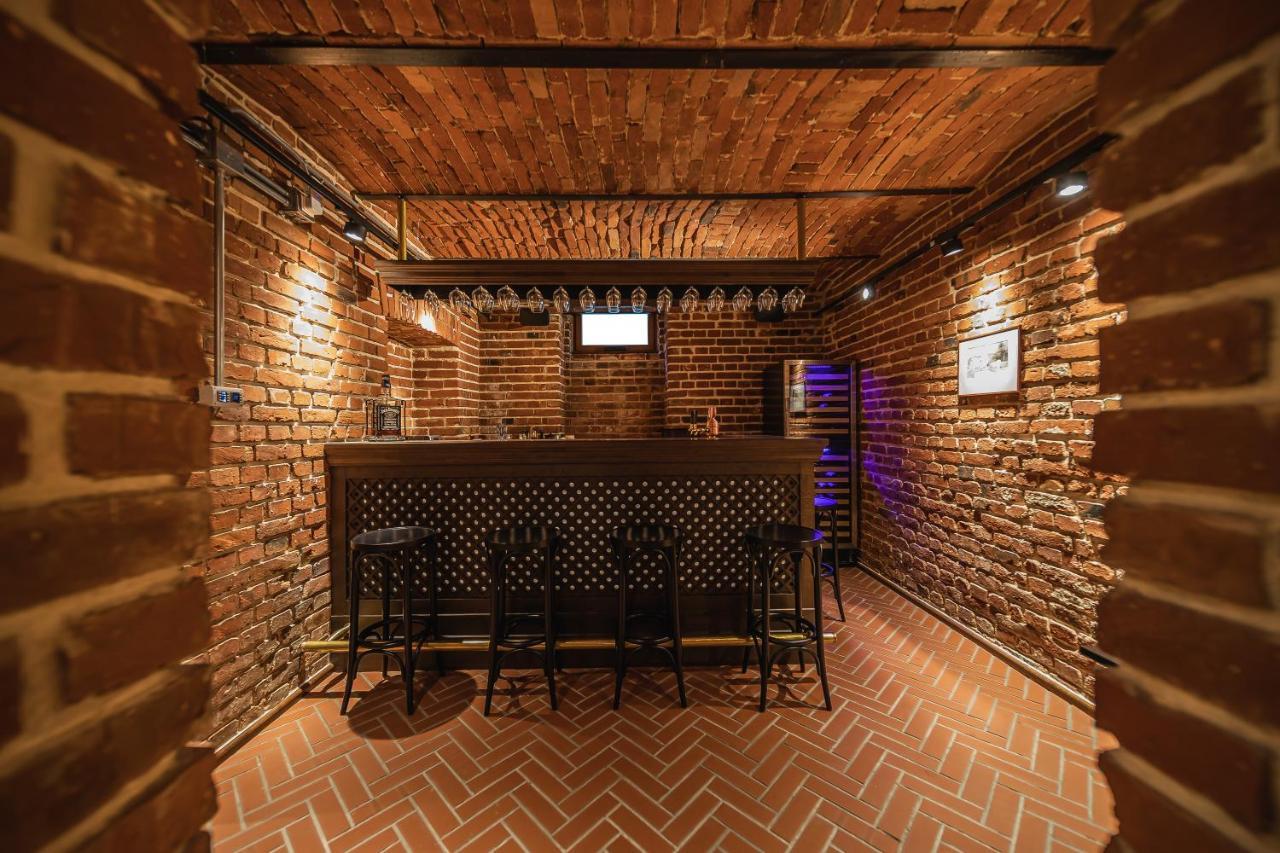 Templum Clava Hotel Букурещ Екстериор снимка